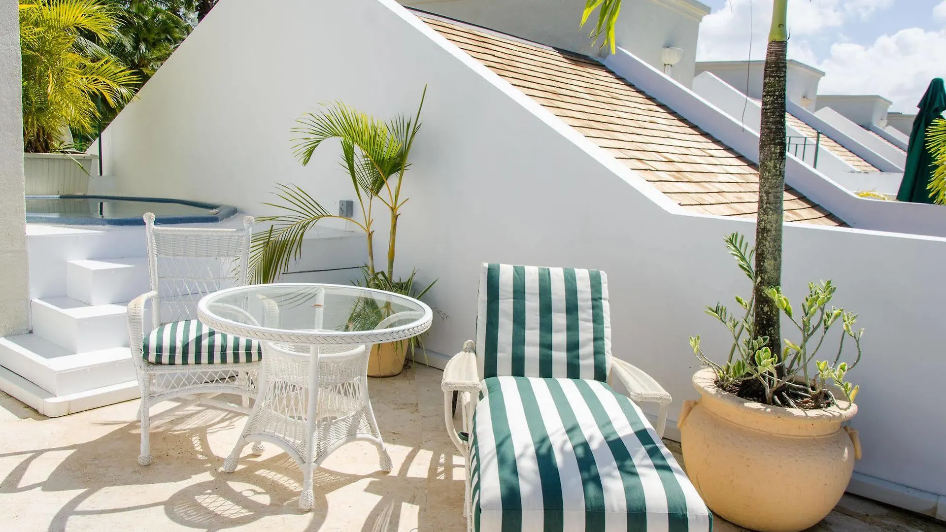 Apartment Mullins Bay Villas